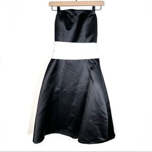 Bill Levkoff Black satin strapless formal knee length cocktail dress size 6 B115